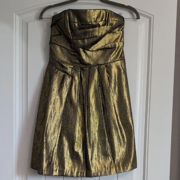 BCBGeneration | Dresses | Bcbgeneration Metallic Gold And Black Dress |  Poshmark